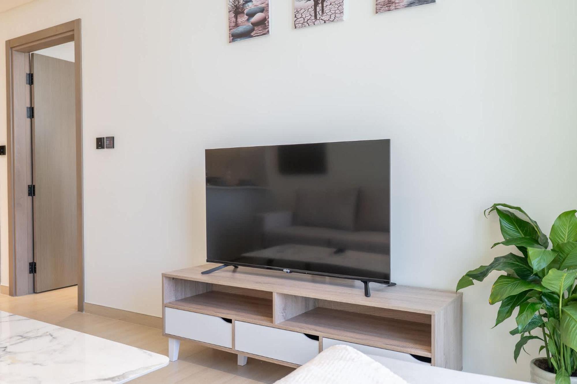 Peace And Tranquility In 1 Bedroom In Jvc Apartment Dubai
