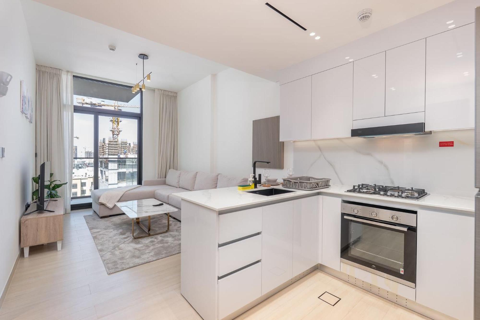 Peace And Tranquility In 1 Bedroom In Jvc
